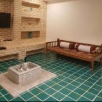 آجر پلاک سنتی زرد و آجر لعابدار